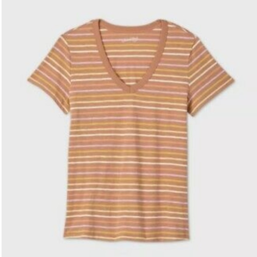🔥5/$25🔥Brown & Cream Striped V Neck Tshirt